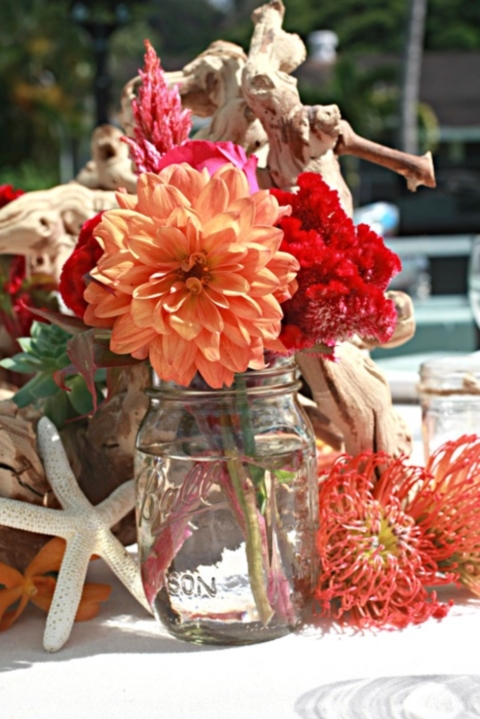 beach wedding centerpiece ideas with starfish and flowers