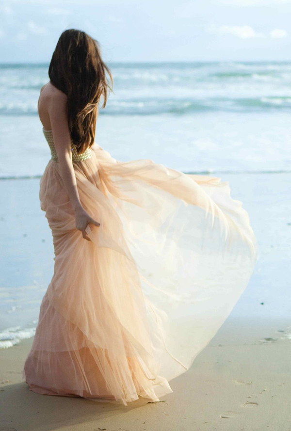 blush tulle wedding dress for beach weddings