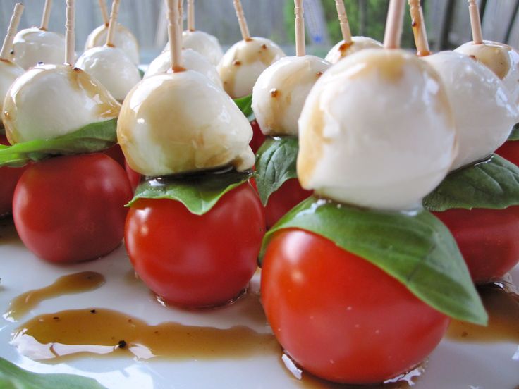 summer appetizer-Caprese Skewers