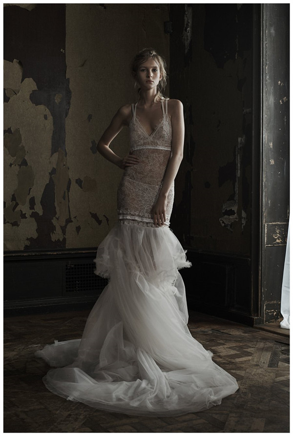 vera wang v neck nude lace wedding dress 2016