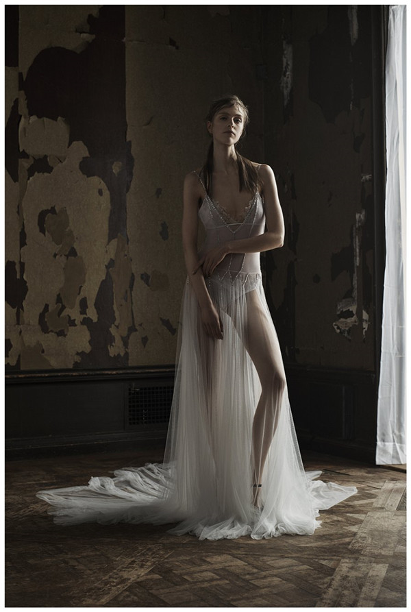 vera wang wedding dress