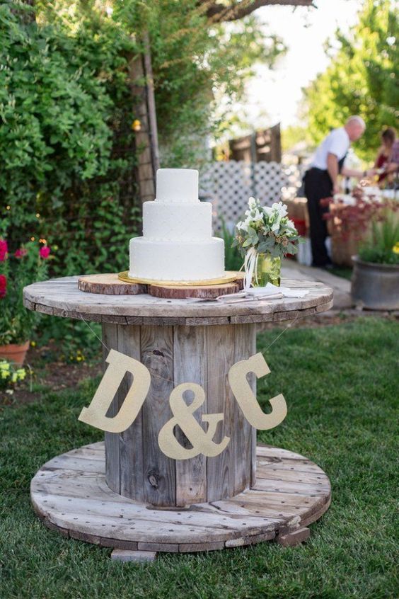 Rustic Wedding Cake