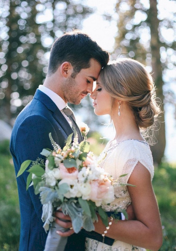 Romantic Nose Kiss Eskimo Kiss Wedding Photography Ideas