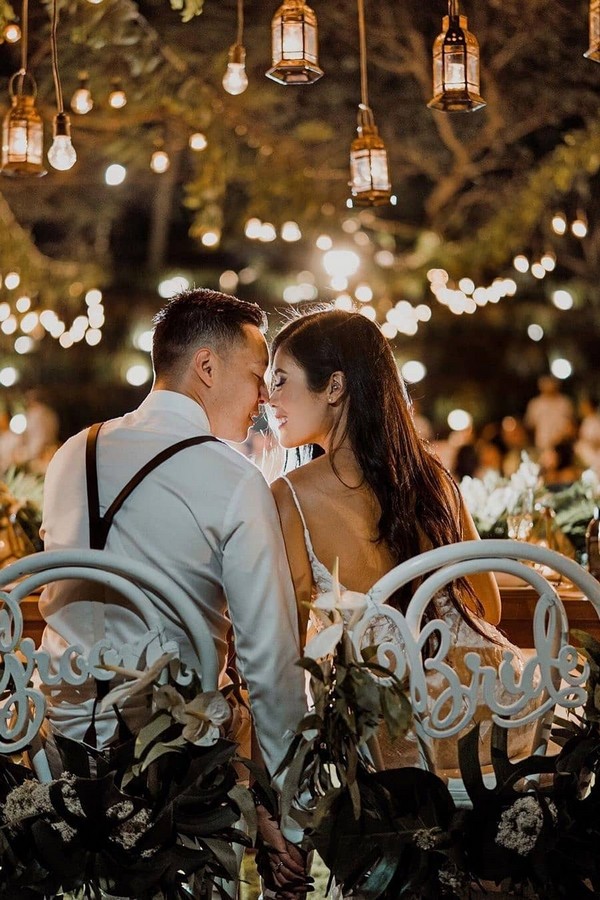 Romantic Nose Kiss Eskimo Kiss Wedding Photography Ideas