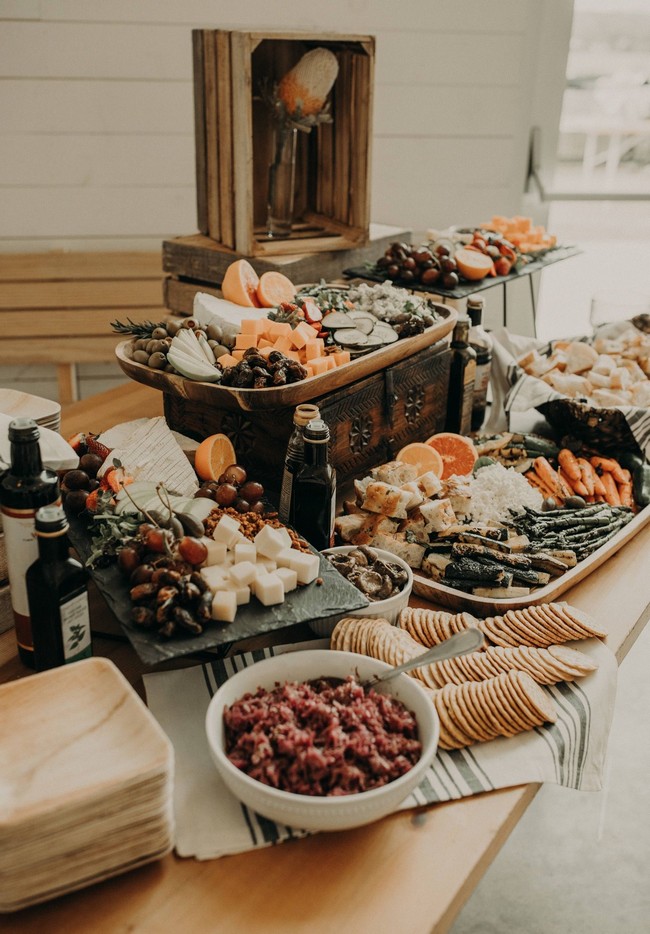 Charcuterie table food ideas for wedding #wedding #weddingfoods #weddingideas